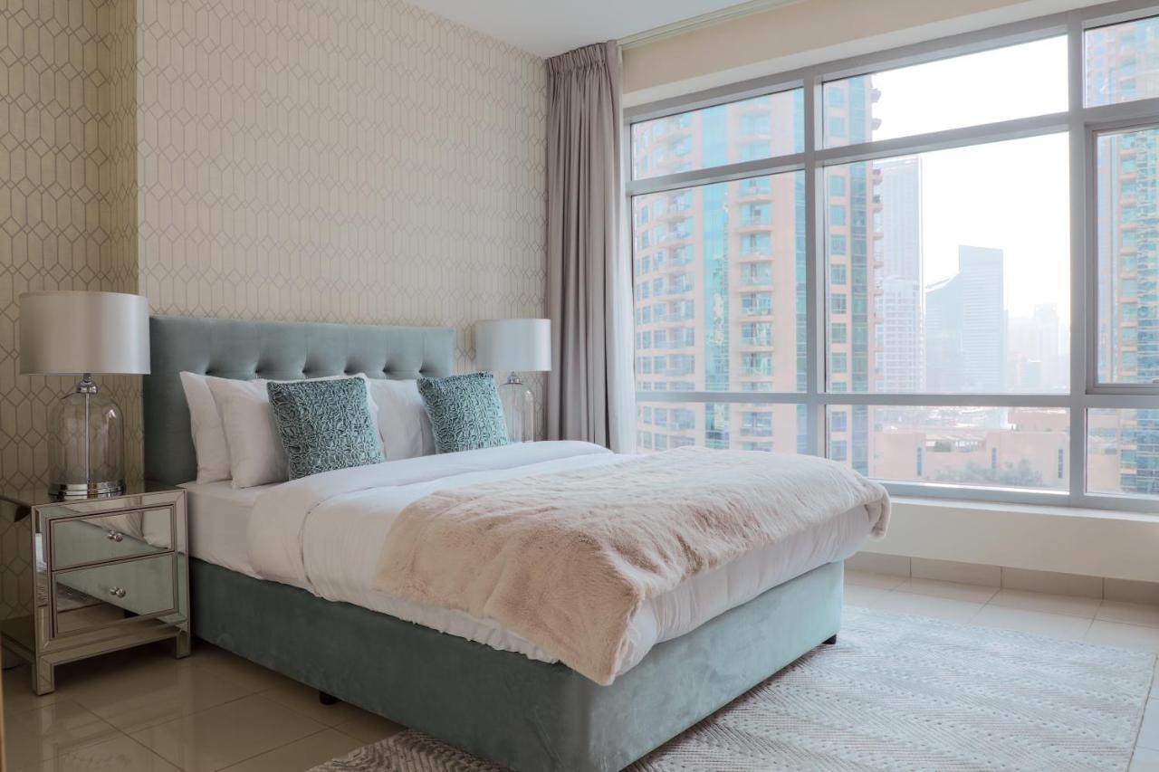 Nasma Luxury Stays - Pastel-Colored Apt With Jaw-Dropping Marina Views Dubaj Zewnętrze zdjęcie